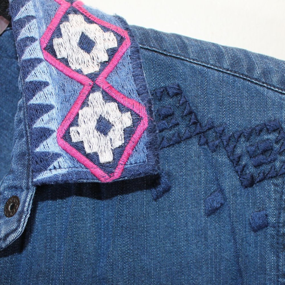 Rails Aztec Socorro Embroidered Chambray Shirt Xs - image 4